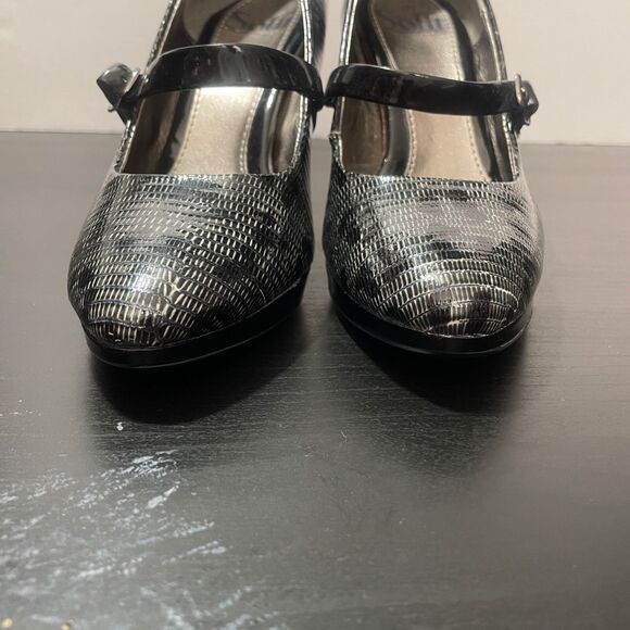 Sofft 6M Leather Miranda Pointed To Mary Jan Black Gray Leather 3‎ 1/2 heel - Picture 3 of 8